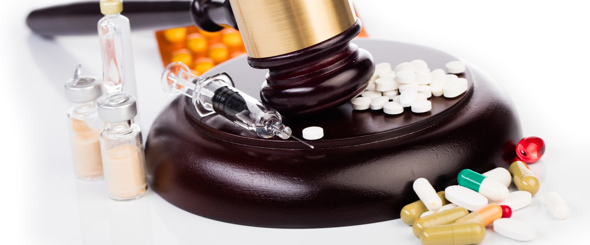 What are schedule 1 drugs examples?